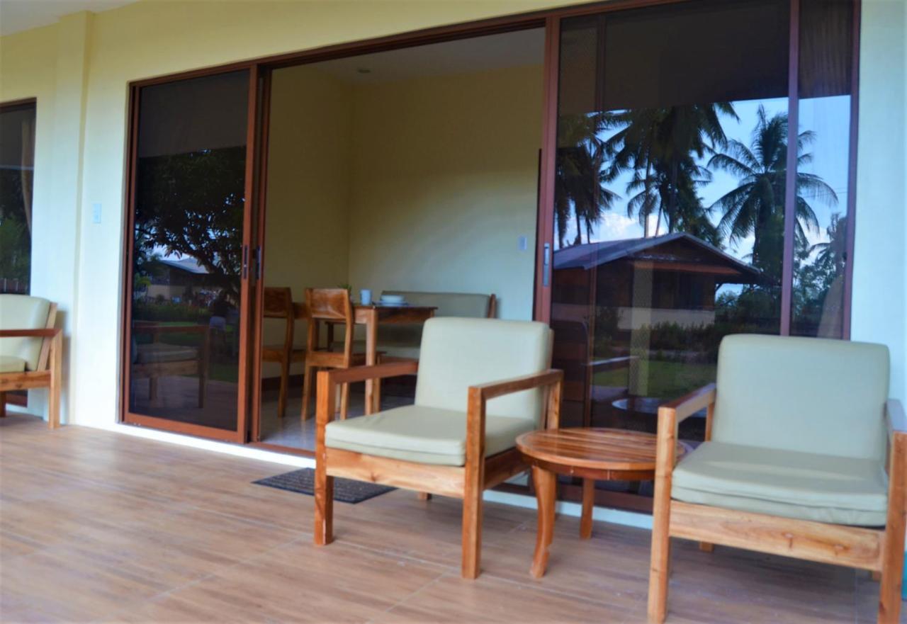 Villa Alessandra Homestay Moalboal Zewnętrze zdjęcie